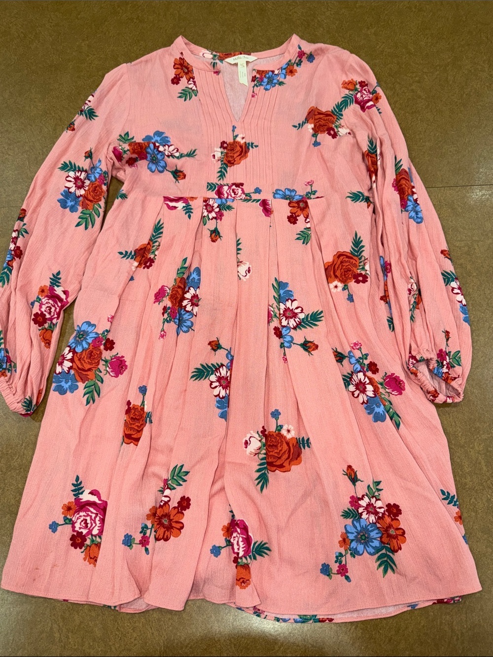 Matilda Jane Pink/ Blue/Red Floral Pleated Split-Neck Blouse • Retired • Size XS
